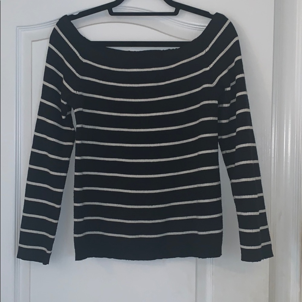 American Eagle sweater top​